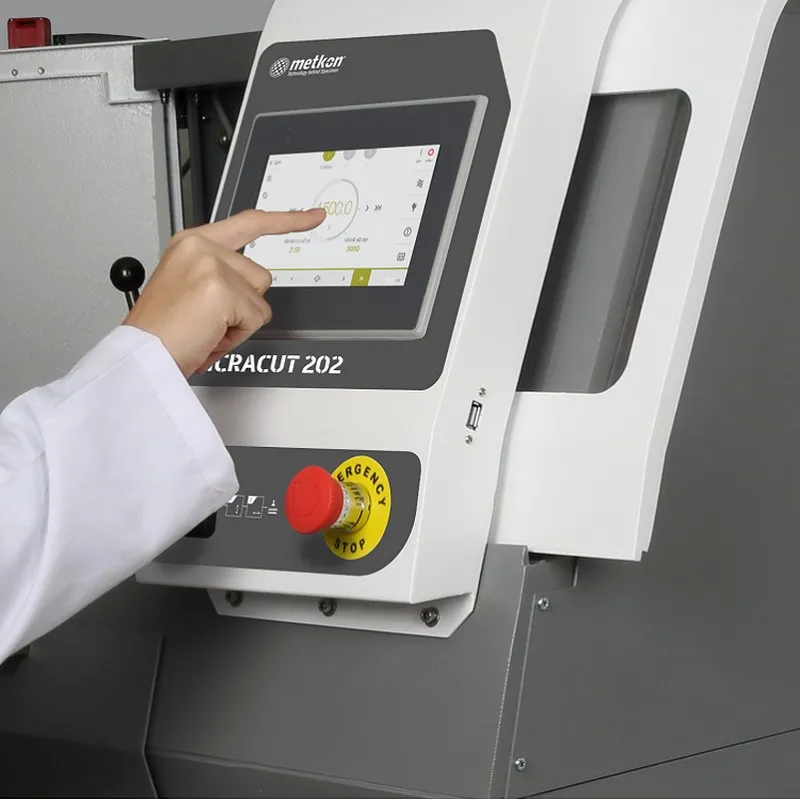 Cortadora Precisão METKON para Corte até 75 mm Cortadora Precisão METKON para Corte até 75 mm